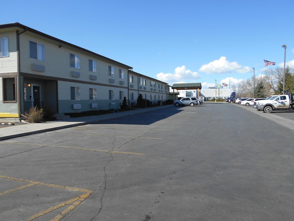 Days Inn By Wyndham Billings Exterior photo
